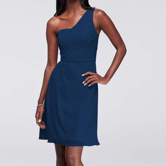 ✨Host Pick✨ Davids bridal one shoulder bridesmaid dress - Picture 1 of 6
